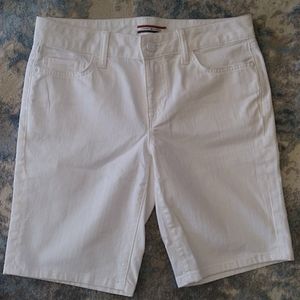 Tommy Hilfiger Bermuda Cotton Shorts Size 4
